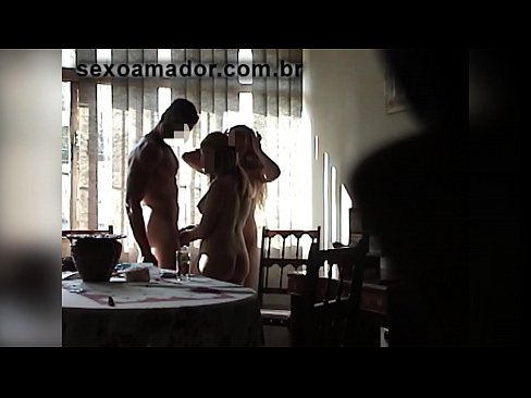 ❤️ Teman seks mengundang pria raksasa dan threesome bersamanya ❤❌ Super porno pada kami ❤